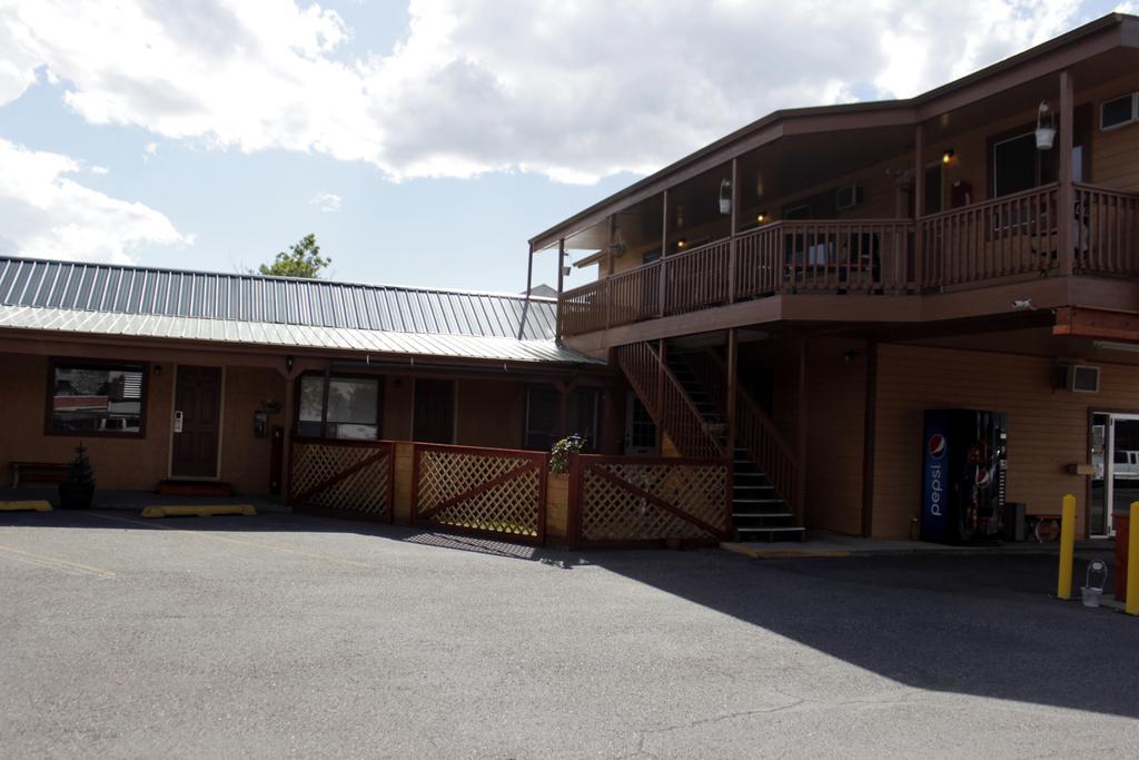 Country Motor Inn Ливингстон Экстерьер фото