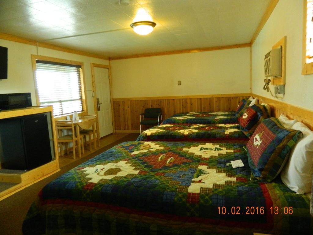 Country Motor Inn Ливингстон Экстерьер фото