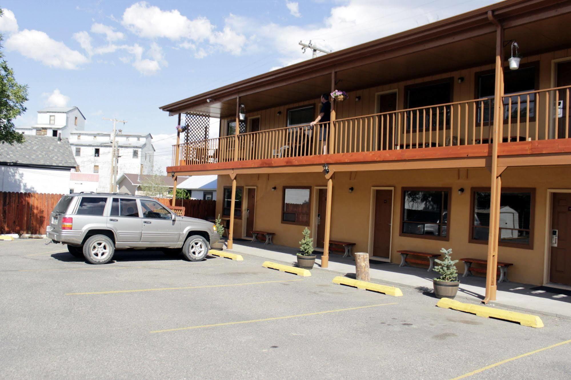 Country Motor Inn Ливингстон Экстерьер фото